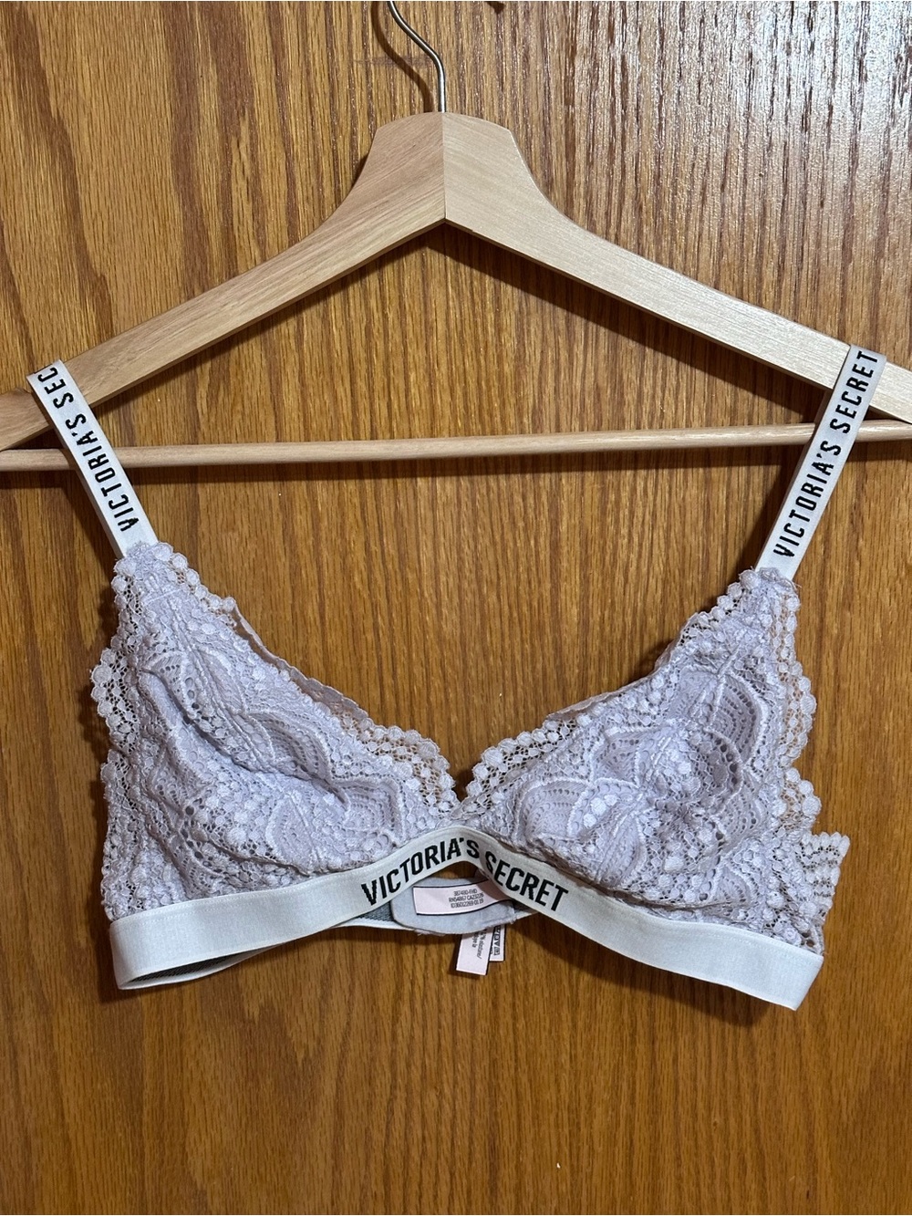 Victoria's Secret Lace Bralette -‎ Light Lavender/White Trim Sz medium
